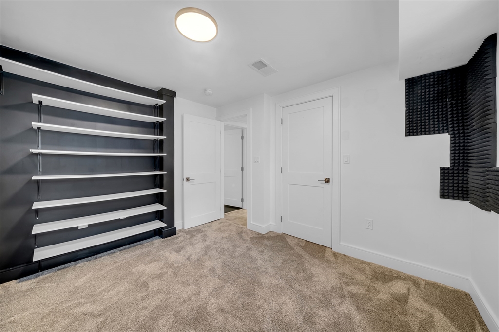 219 Waverly Road, Unit 219 North Andover, MA 01845 - Photo 24 of 36