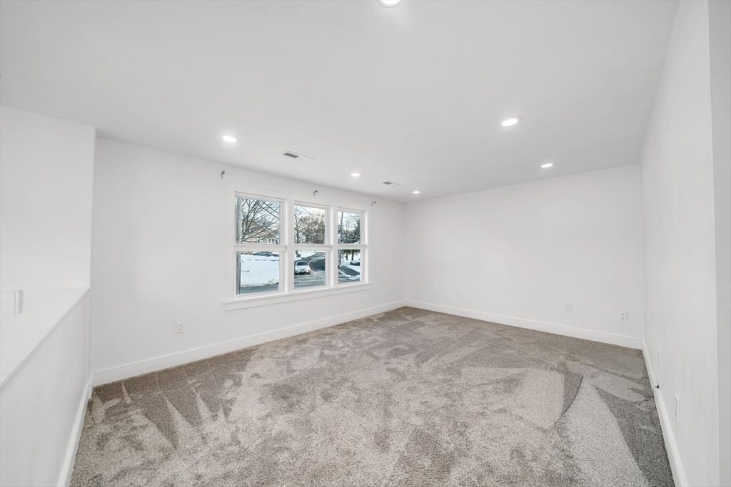 219 Waverly Road, Unit 219 North Andover, MA 01845 - Photo 6 of 36