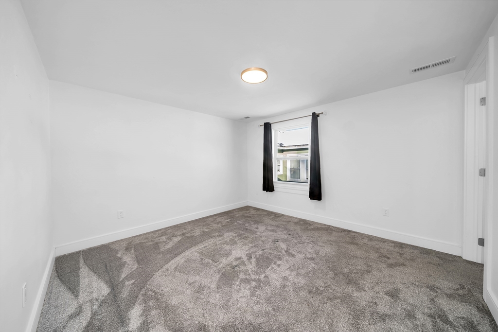 219 Waverly Road, Unit 219 North Andover, MA 01845 - Photo 9 of 36