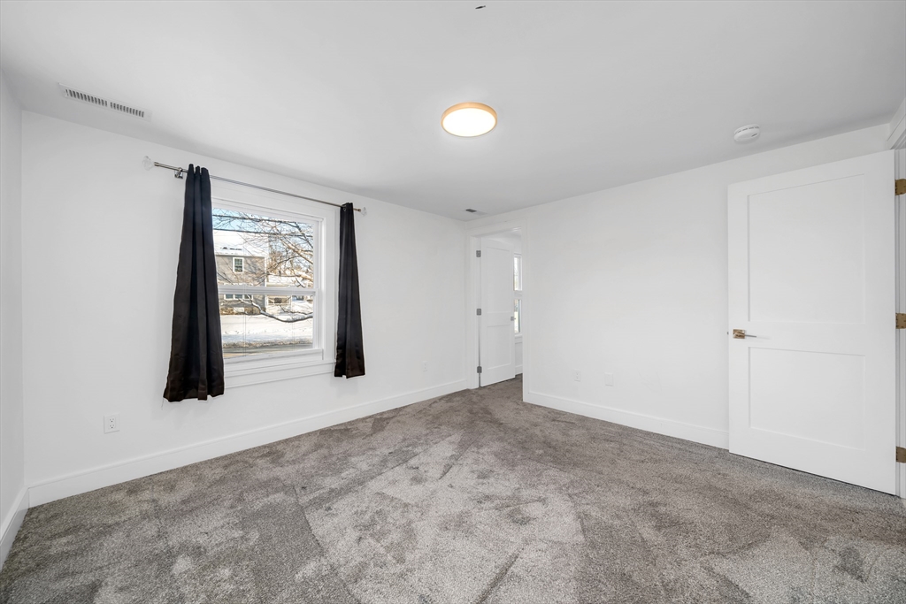 219 Waverly Road, Unit 219 North Andover, MA 01845 - Photo 10 of 36