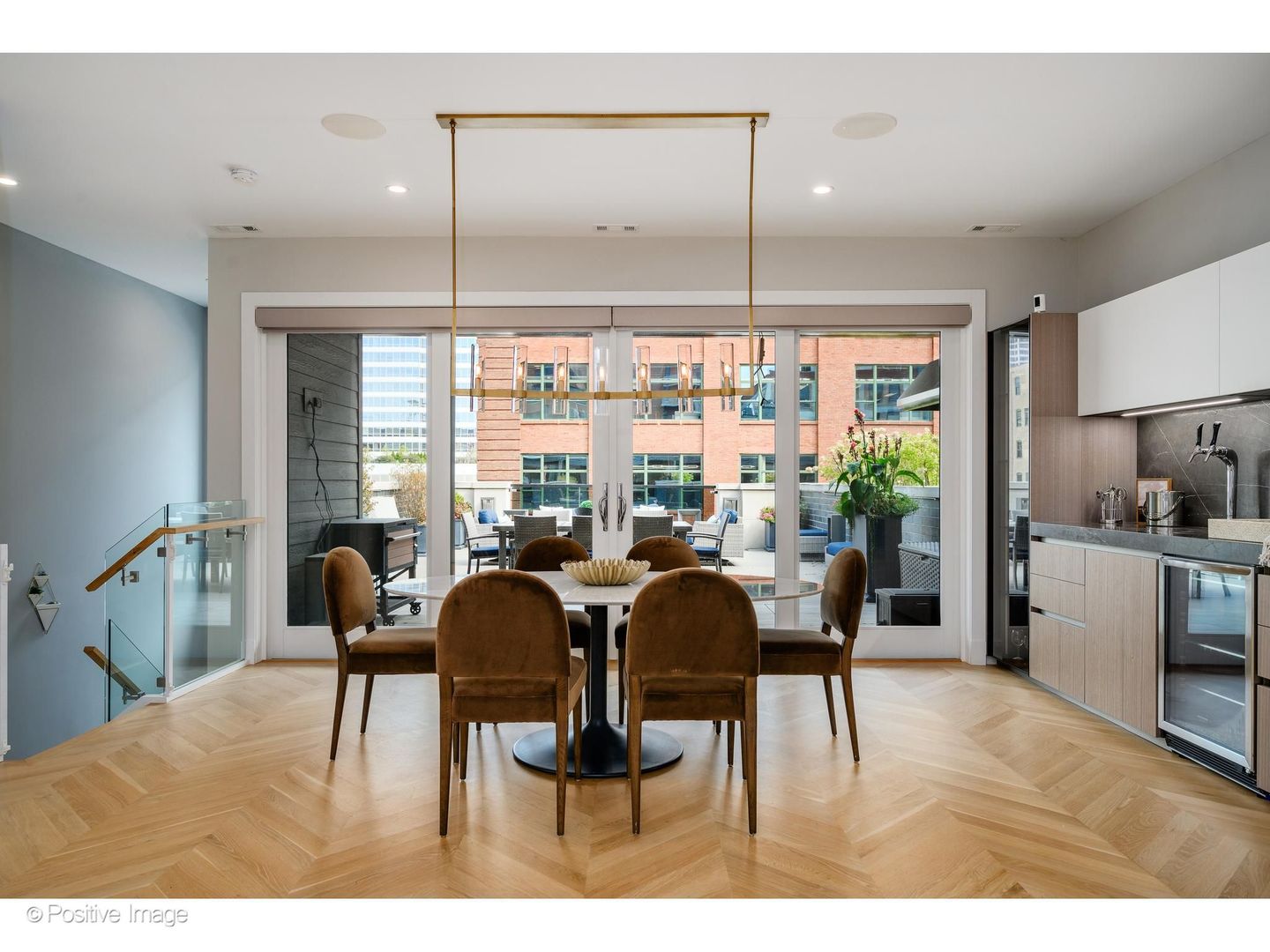 220 South Green Street, Unit 4S Chicago, IL 60607 - Photo 13 of 42 Gallery Image 13