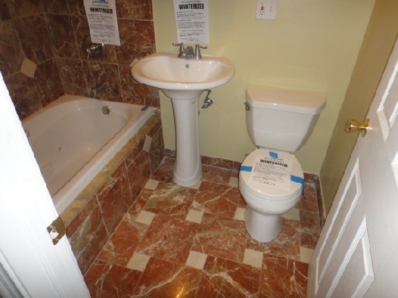 1520 East Marquette Road, Unit 2B Chicago, IL 60637 - Photo 9 of 12