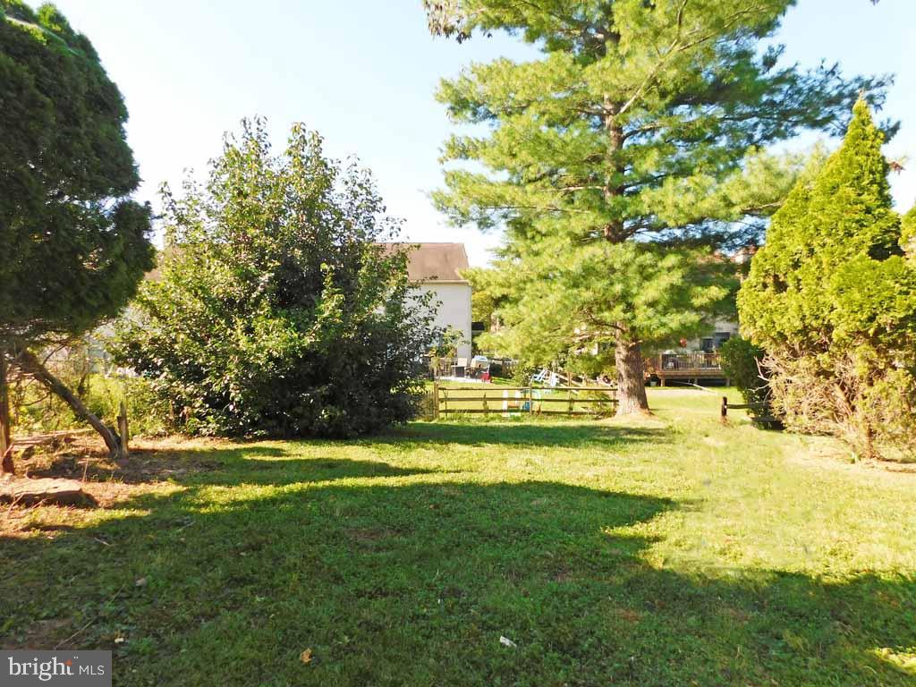 27 East Park Road Newtown, PA 18940 - Photo 25 of 27 Rear view of property