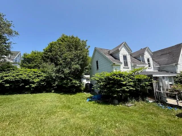 $124,900 | 25 Pleasant Street, Lubec, ME 04652