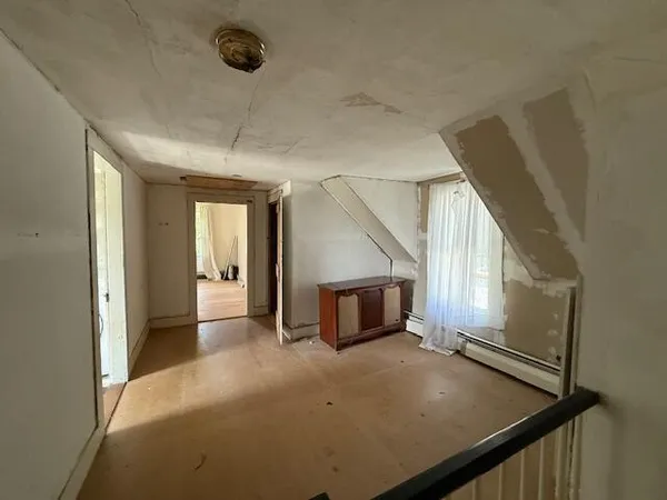 $110,000 | 25 Pleasant Street, Lubec, ME 04652