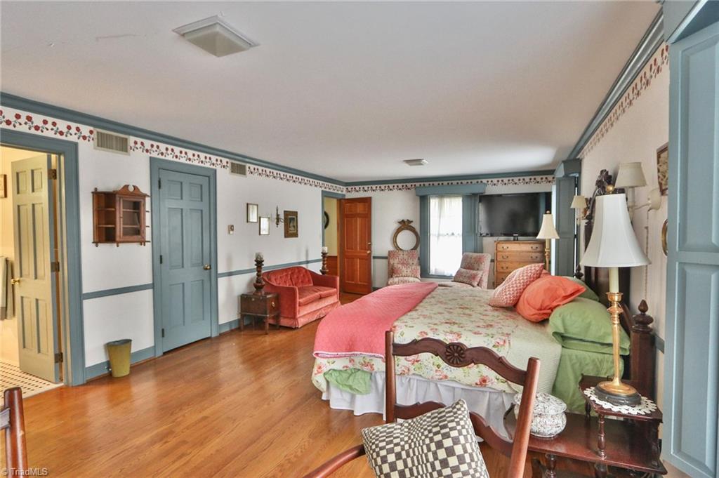 205 Hawthorne Road Elkin, NC 28621 - Photo 20 of 50