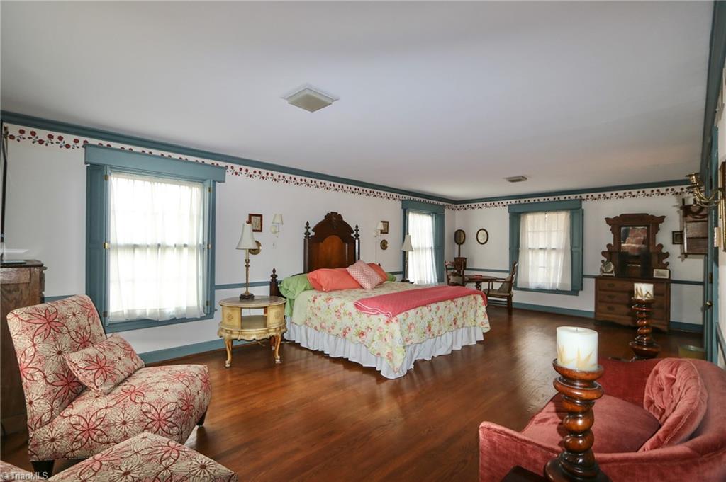 205 Hawthorne Road Elkin, NC 28621 - Photo 23 of 50