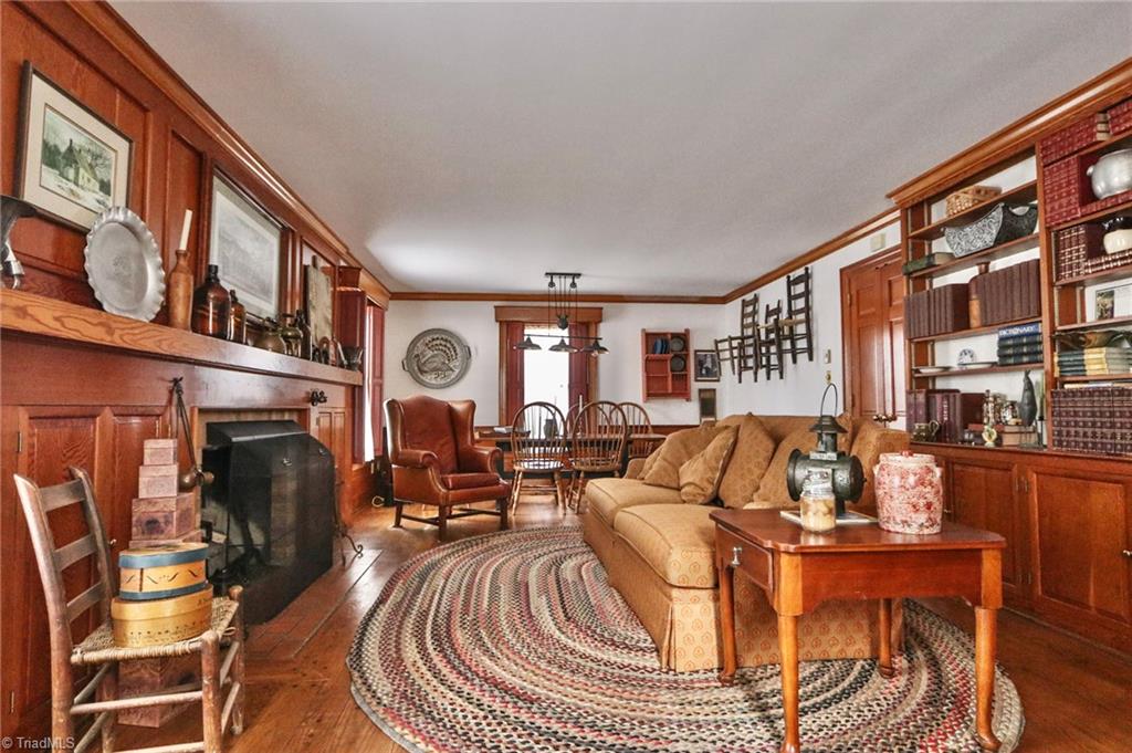 205 Hawthorne Road Elkin, NC 28621 - Photo 8 of 50