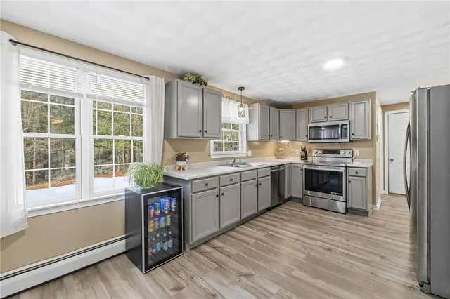 $659,900 | 13 Beverly Ann Drive, Hopkinton, RI 02832