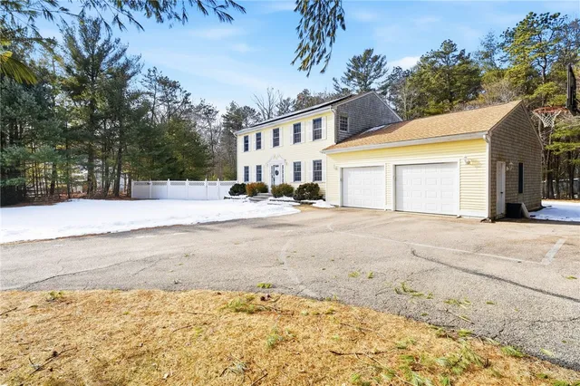 $659,900 | 13 Beverly Ann Drive, Hopkinton, RI 02832