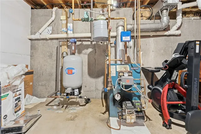 $659,900 | 13 Beverly Ann Drive, Hopkinton, RI 02832