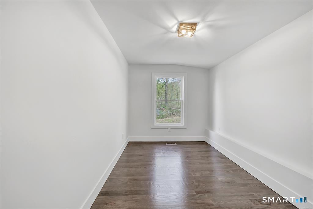 161 Pines Bridge Road, Unit 1 Beacon Falls, CT 06403 - Photo 16 of 19