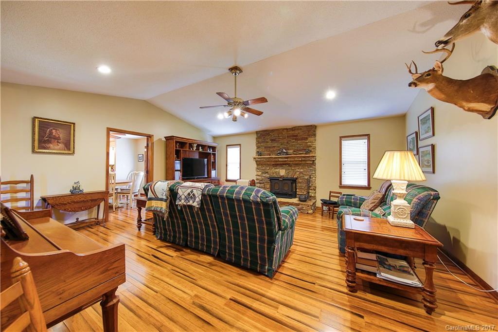 1231 Rabbit Run Road York, SC 29745 - Photo 2 of 24 Gallery Image 2