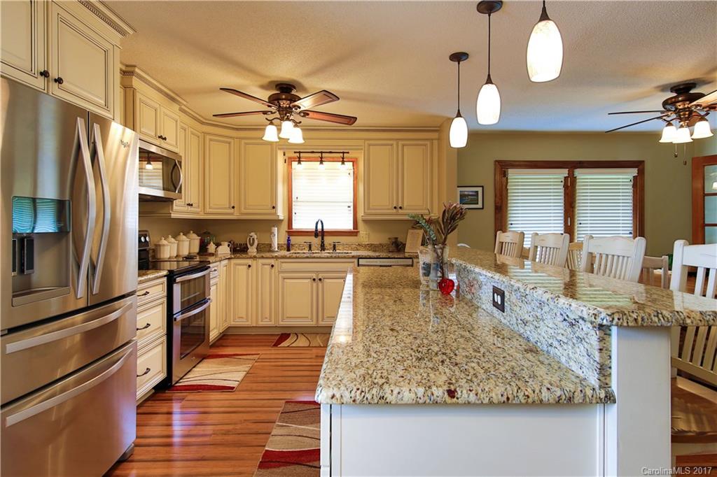 1231 Rabbit Run Road York, SC 29745 - Photo 12 of 24 Gallery Image 12
