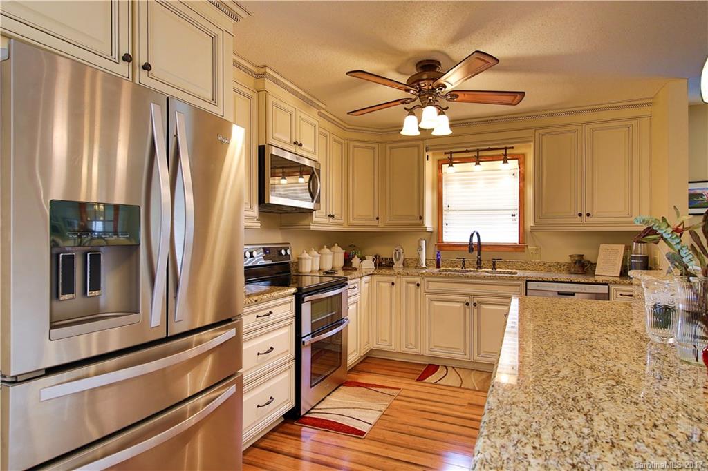 1231 Rabbit Run Road York, SC 29745 - Photo 13 of 24 Gallery Image 13