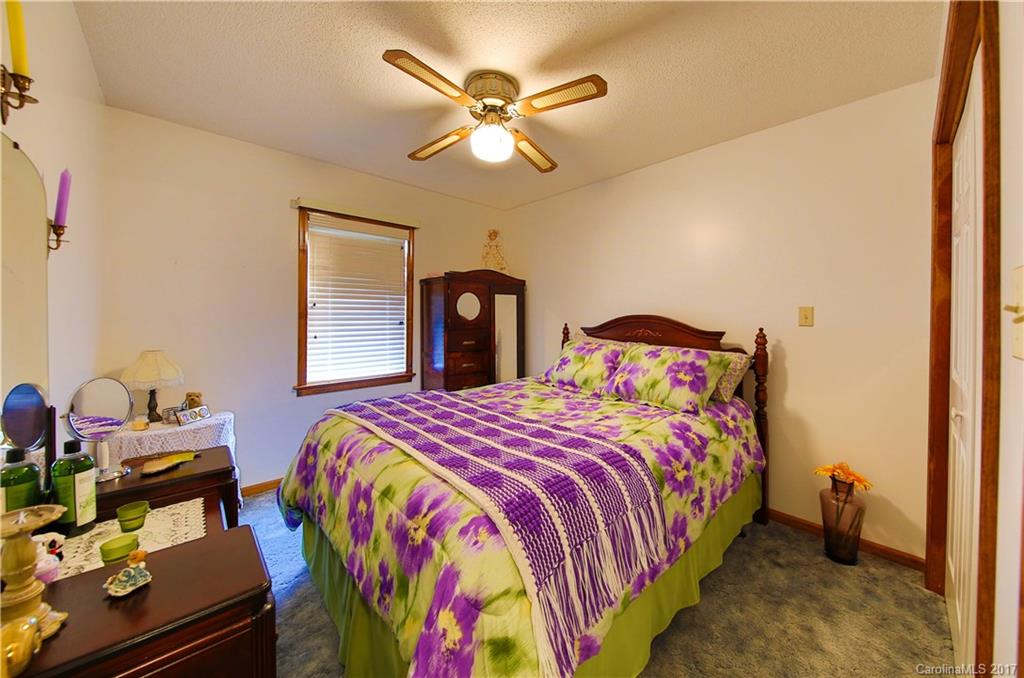 1231 Rabbit Run Road York, SC 29745 - Photo 14 of 24 Gallery Image 14