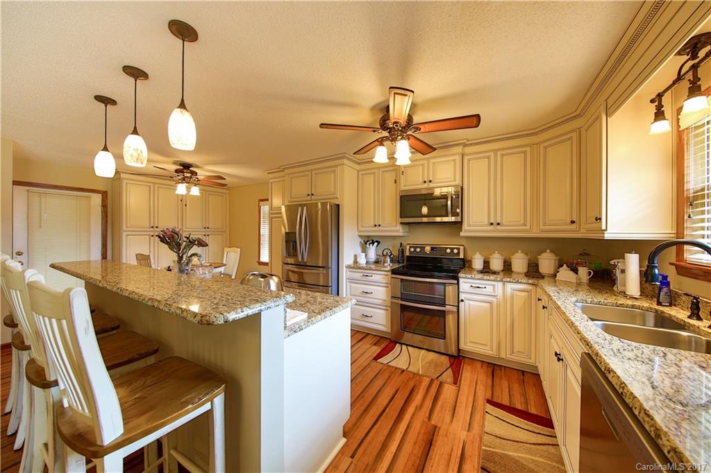 1231 Rabbit Run Road York, SC 29745 - Photo 6 of 24 Gallery Image 6