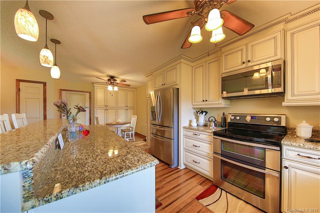 1231 Rabbit Run Road York, SC 29745 - Photo 7 of 24 Gallery Image 7