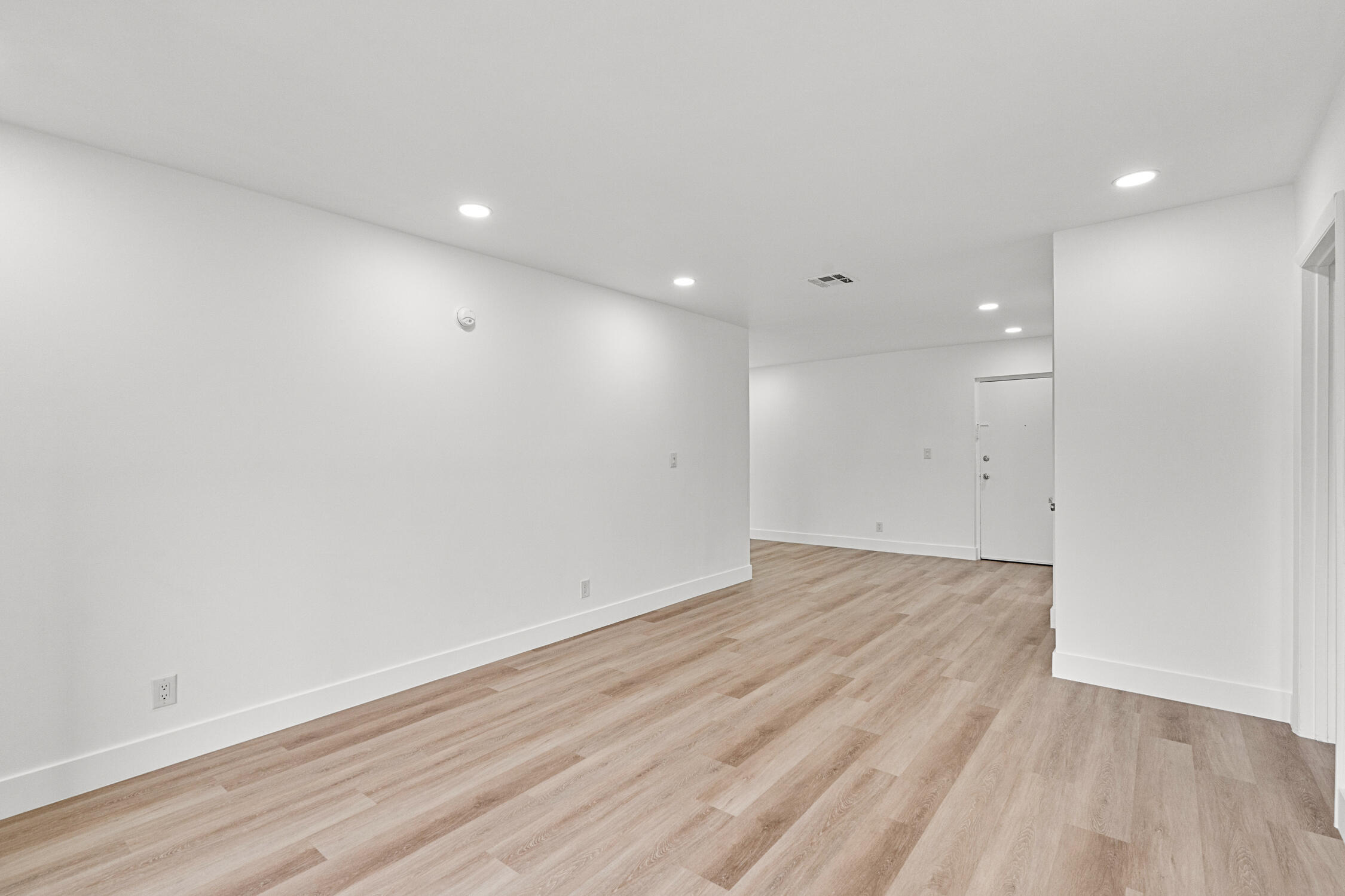 490 Northwest 20th Street, Unit 3060 Boca Raton, FL 33431 - Photo 6 of 21 DSC07986