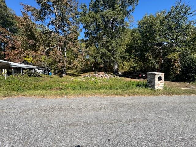 13 Robin Road Austell, GA 30168 - Photo 10 of 10 a view of a out door space