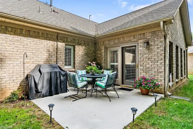 $455,000 | 11 Annalisa Drive, Greensboro, NC 27455