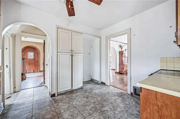 $180,000 | 479 Carley Avenue, Sharon, PA 16146