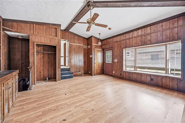 $180,000 | 479 Carley Avenue, Sharon, PA 16146