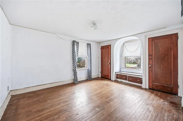 $180,000 | 479 Carley Avenue, Sharon, PA 16146