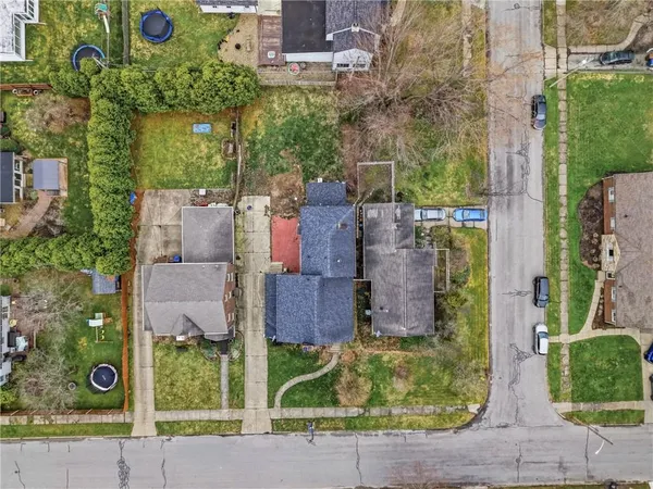 $180,000 | 479 Carley Avenue, Sharon, PA 16146