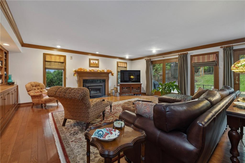 9780 Woodland Road North Pittsburgh, PA 15237 - Photo 4 of 47 Abundant Space To Relax And Entertain In The Great Room