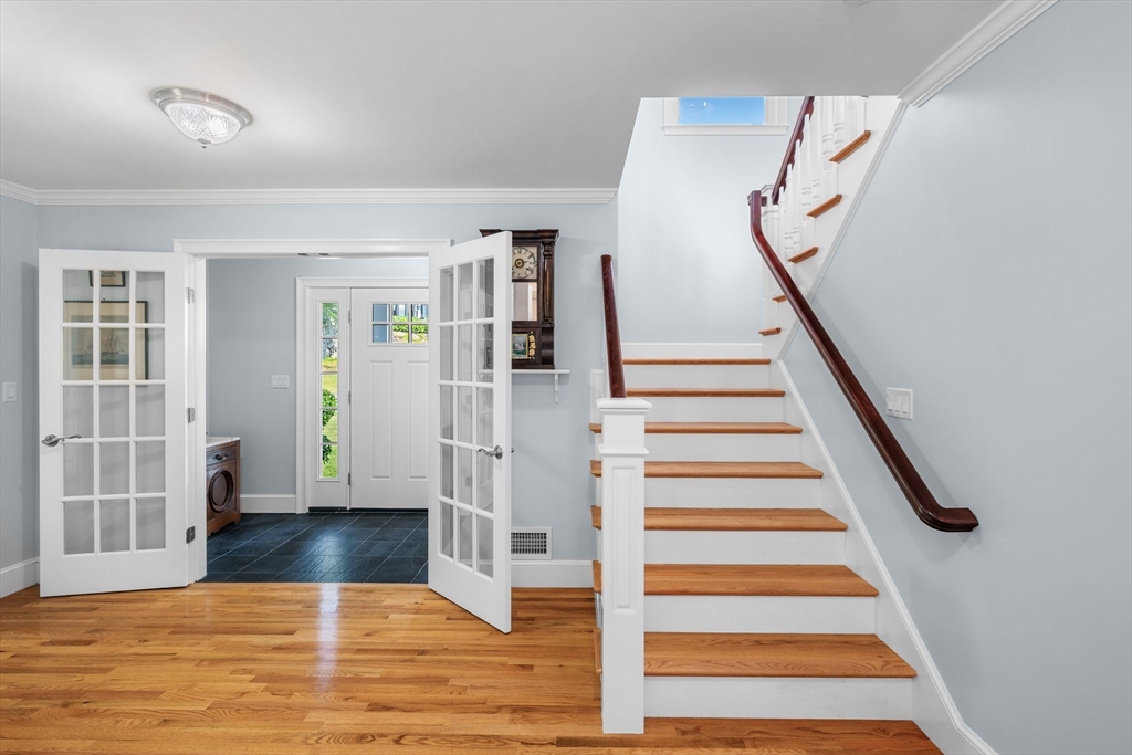 89 Gale Road Swampscott, MA 01907 - Photo 7 of 39