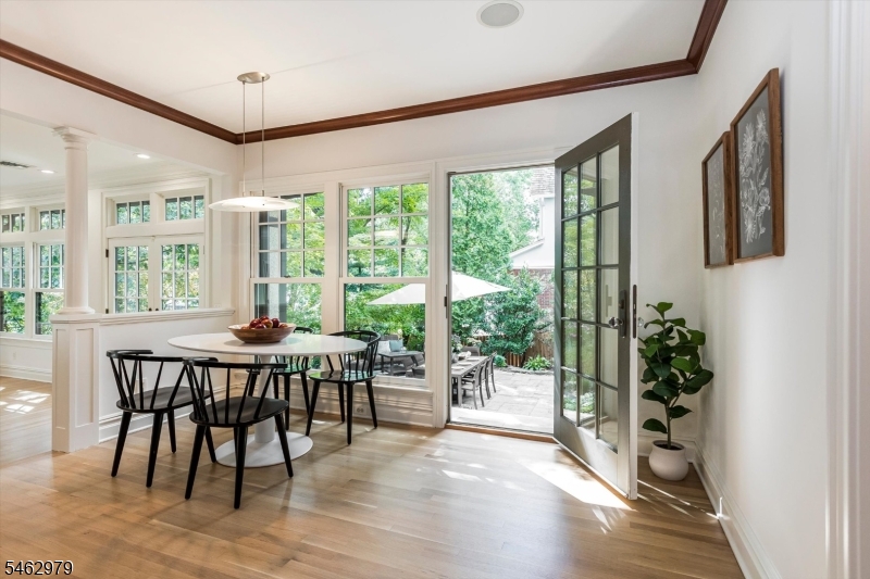 121 Christopher Street Montclair, NJ 07042 - Photo 10 of 47 Gallery Image 10