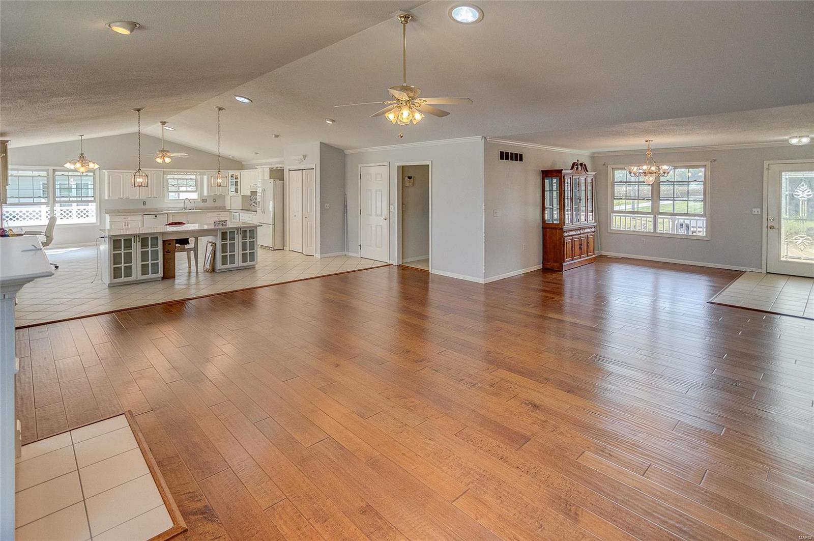 3507 Castelli Drive Alton, IL 62002 - Photo 21 of 47