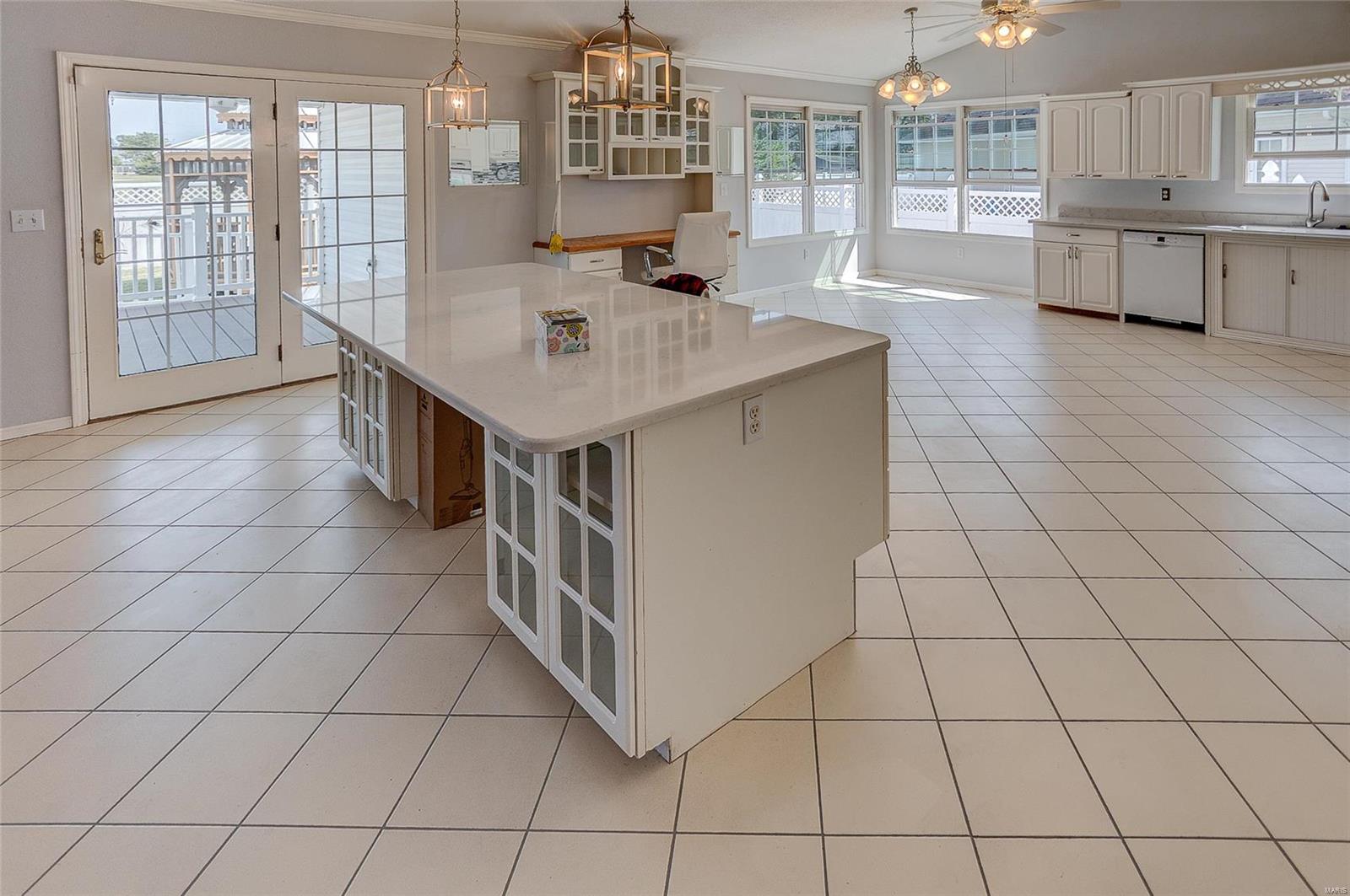 3507 Castelli Drive Alton, IL 62002 - Photo 23 of 47