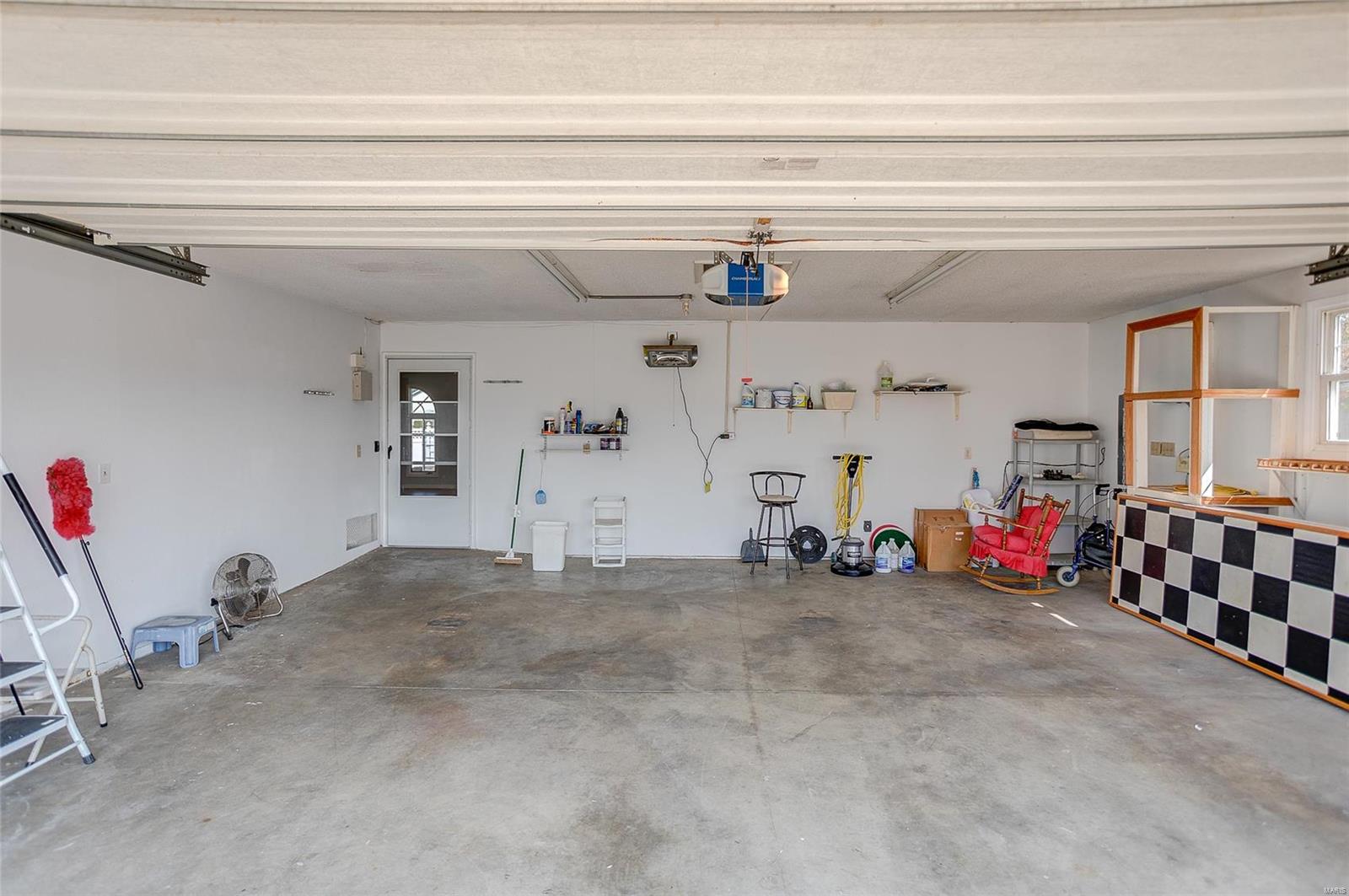 3507 Castelli Drive Alton, IL 62002 - Photo 9 of 47