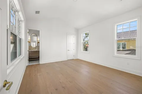 $3,450,000 | 805 17th Avenue Northeast, St. Petersburg, FL 33704