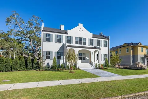 $3,450,000 | 805 17th Avenue Northeast, St. Petersburg, FL 33704