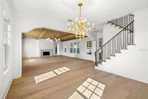 $3,450,000 | 805 17th Avenue Northeast, St. Petersburg, FL 33704