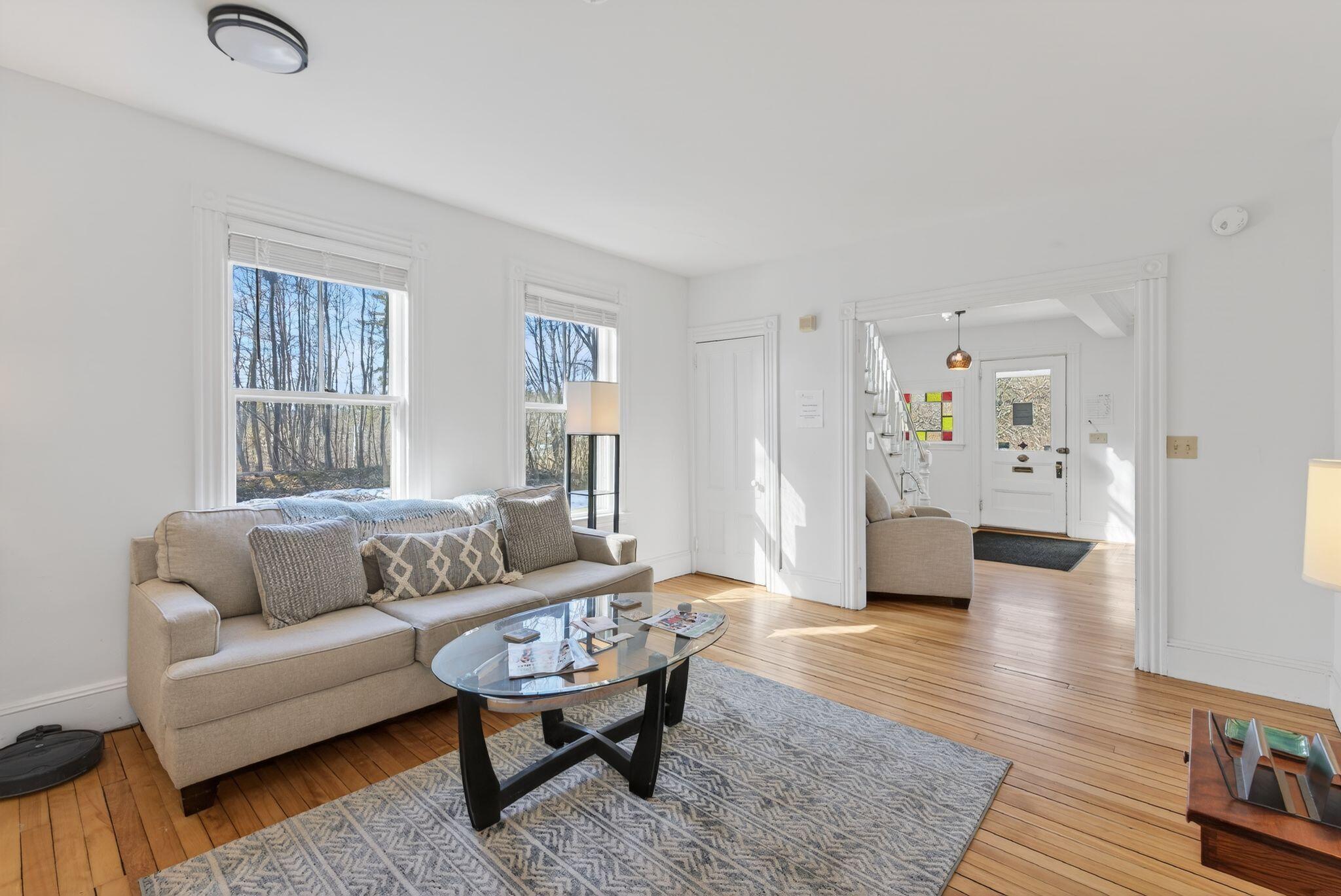 133 Gray Road Falmouth, ME 04105 - Photo 14 of 46 14_DSC02534