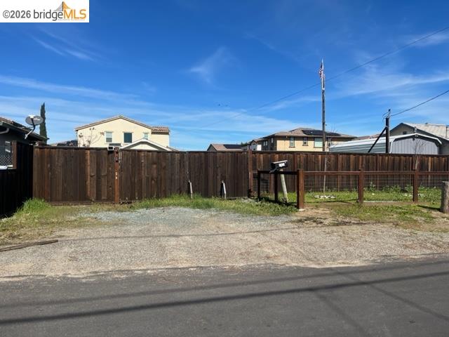 190 Raye Avenue Oakley, CA 94561 - Photo 2 of 6
