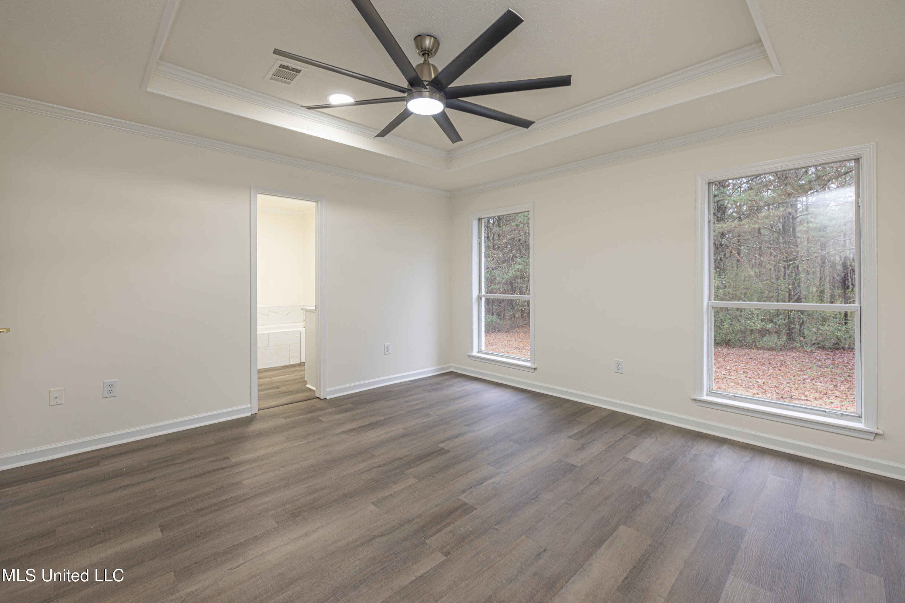 807 Meadow Way Cove Byram, MS 39272 - Photo 13 of 34 1R4A0963