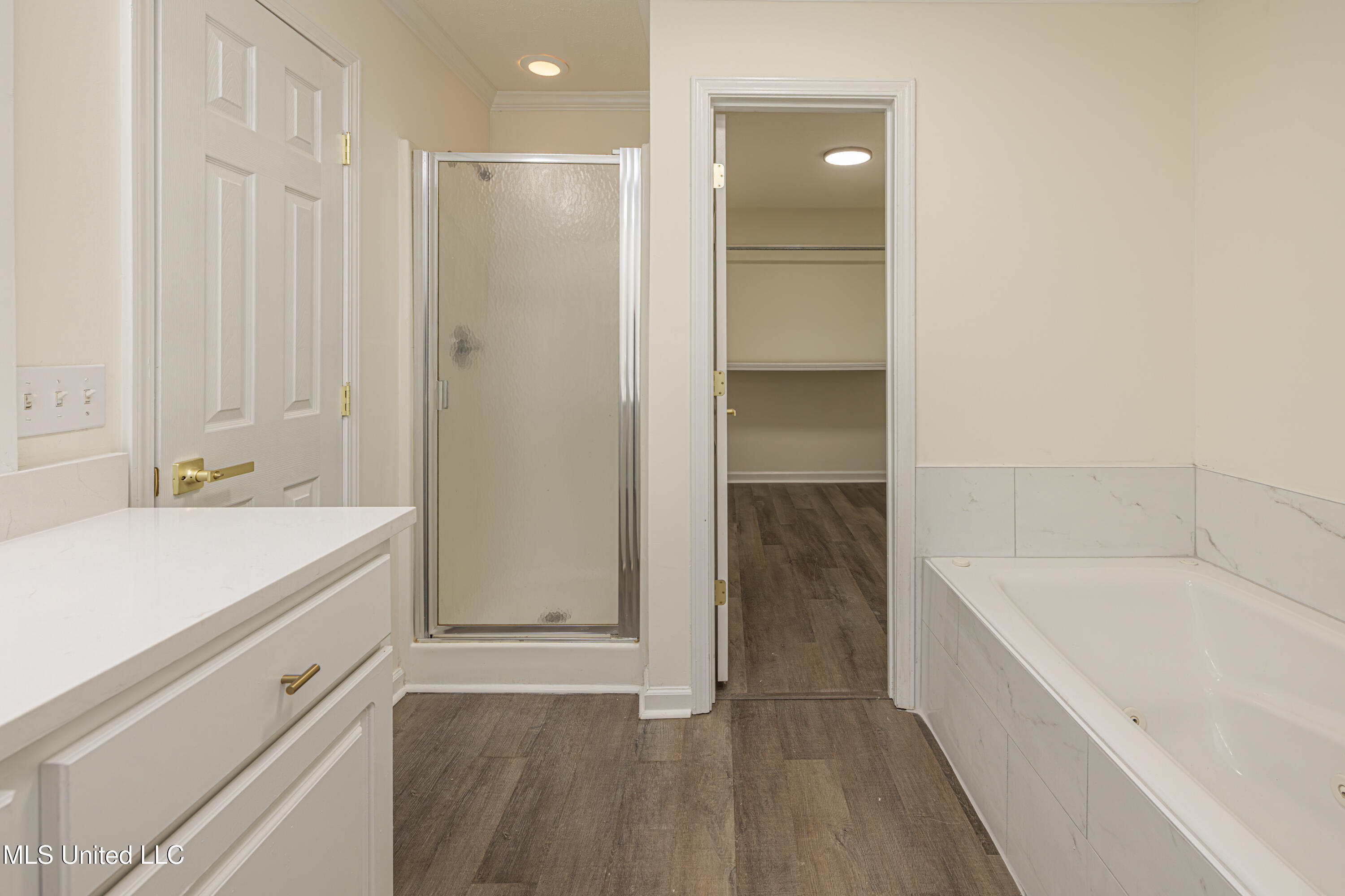 807 Meadow Way Cove Byram, MS 39272 - Photo 20 of 34 1R4A0969