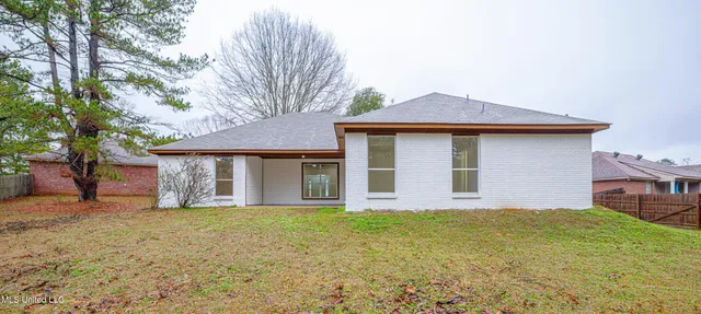 $249,500 | 807 Meadow Way Cove, Byram, MS 39272
