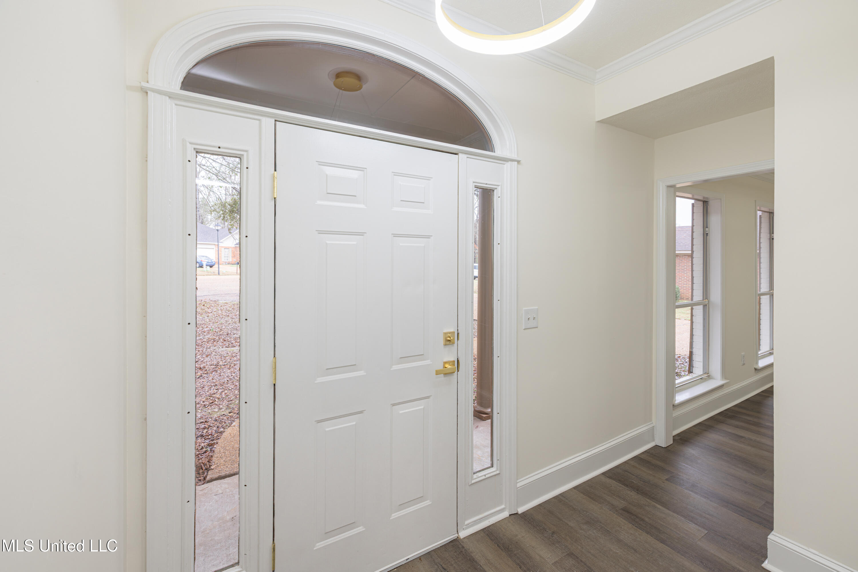 807 Meadow Way Cove Byram, MS 39272 - Photo 5 of 34 1R4A0949