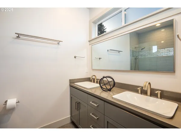 $559,900 | 3352 Zane Lane, Eugene, OR 97404