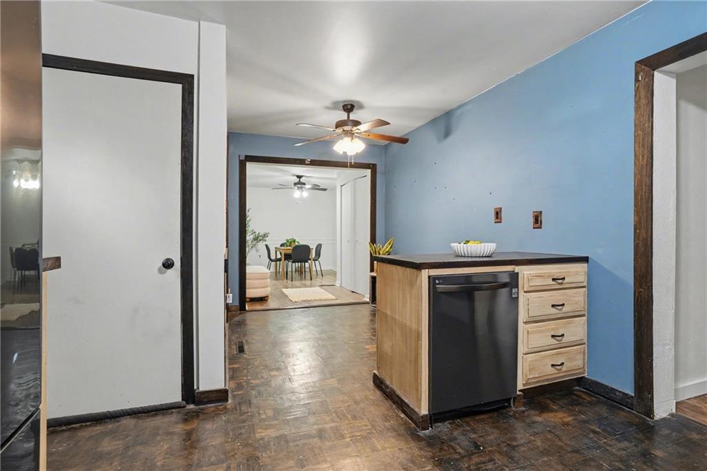 246 Hickory Street McKees Rocks, PA 15136 - Photo 9 of 35 Gallery Image 9