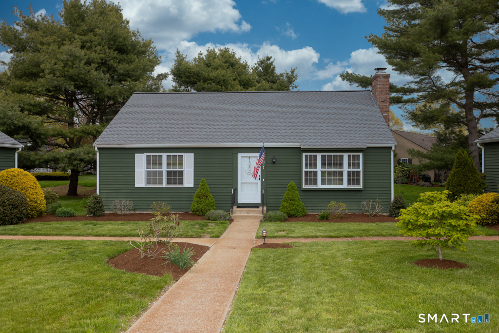 10 Runnymede Lane, Unit 10 Madison, CT 06443 - Photo 2 of 33