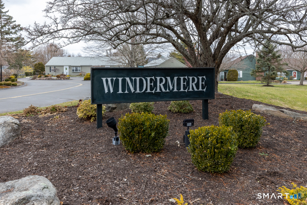 10 Runnymede Lane, Unit 10 Madison, CT 06443 - Photo 4 of 33