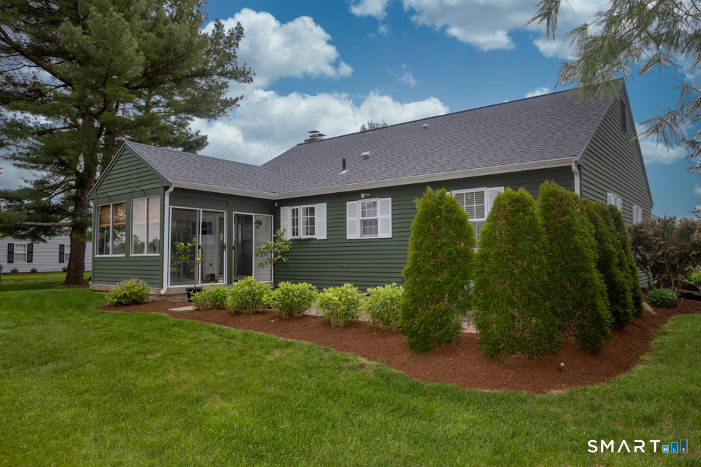 10 Runnymede Lane, Unit 10 Madison, CT 06443 - Photo 5 of 33