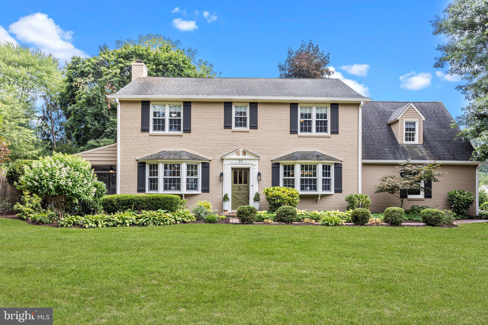 25 Edgewood Road Yardley, PA 19067 - Photo 3 of 46 Gallery Image 3